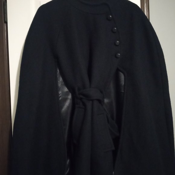 Joan Rivers coat size XL  Navy button Collar cape with tie belt.  XL - Picture 6 of 14